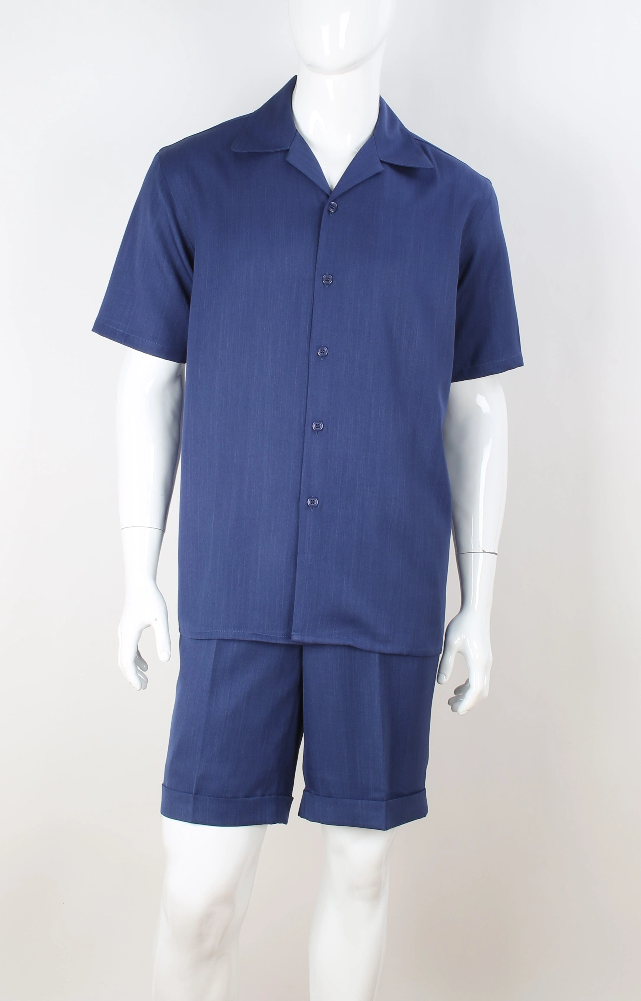 Blaues Herren Shorts-Set mit royalem Shirt: Sommer-Look perfektioniert. Entspannt & stilvoll durch den Tag. Dein neuer Lieblings-Outfit!